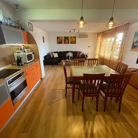 Omnia Willa *
